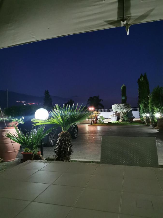 Atrium Pompei Vila Exterior foto